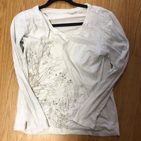 Eddie Bauer Women’s Tops - Large - Picture 2 of 2
